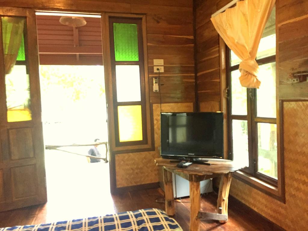 Apartamento Baan Pha Nin Mung Korn Rayong Exterior foto